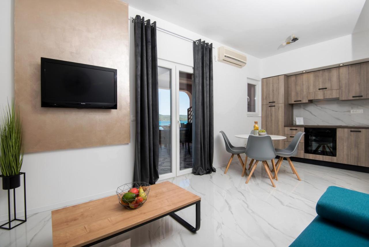 Euroholiday Apartments ตูรันญ์ ภายนอก รูปภาพ