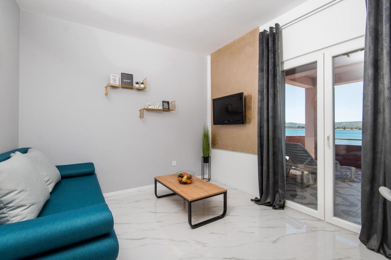 Euroholiday Apartments ตูรันญ์ ภายนอก รูปภาพ