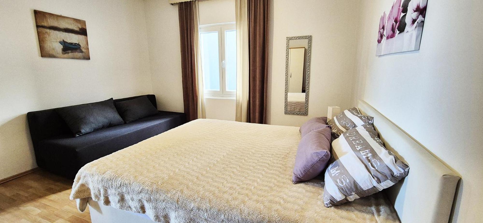 Euroholiday Apartments ตูรันญ์ ภายนอก รูปภาพ